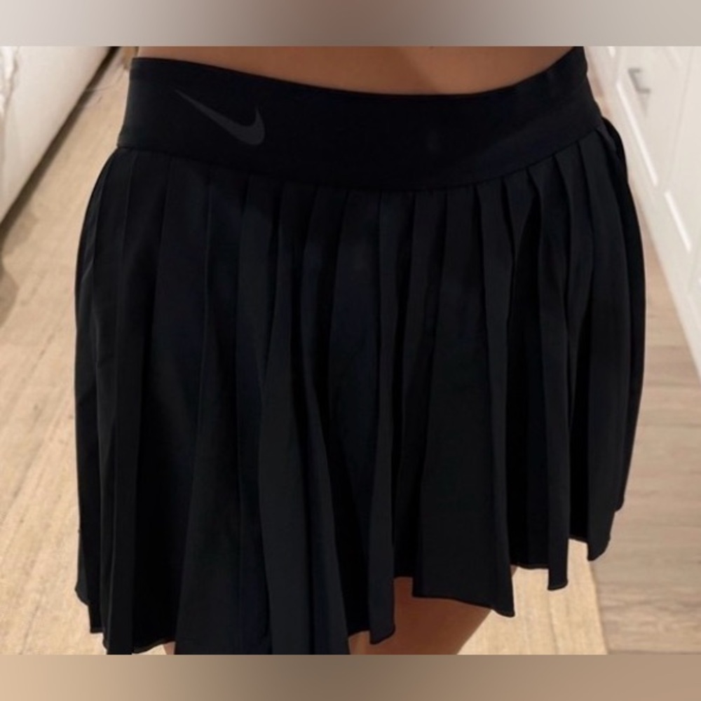 Nike Black Pleated Tennis Skirt